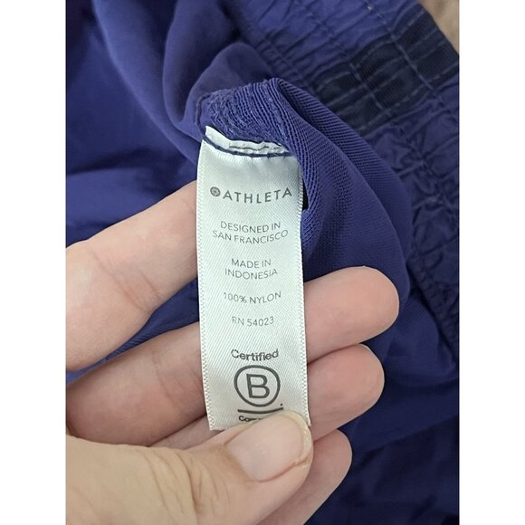 Athleta Expedition Short Nylon Blue Purple Size 6 - Picture 9 of 11
